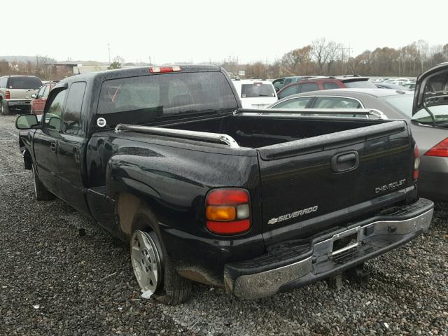 1GCEC19T75Z225440 - 2005 CHEVROLET SILVERADO BLACK photo 3