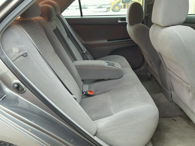 4T1BE32KX5U630940 - 2005 TOYOTA CAMRY LE 灰色 照片 6