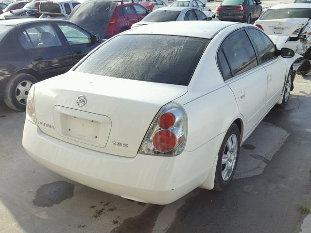 1N4AL11D15C119058 - 2005 NISSAN ALTIMA S WHITE photo 4