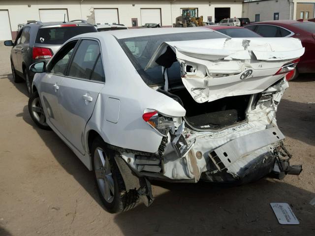 4T1BF1FK1CU510663 - 2012 TOYOTA CAMRY BASE WHITE photo 3