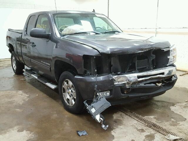 1GCRCSE04BZ252979 - 2011 CHEVROLET SILVERADO GRAY photo 1