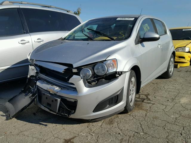 1G1JA6SG2D4188090 - 2013 CHEVROLET SONIC LS SILVER photo 2