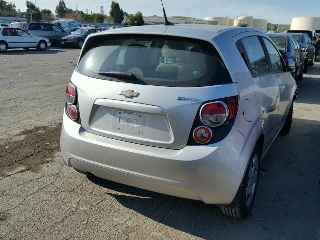 1G1JA6SG2D4188090 - 2013 CHEVROLET SONIC LS SILVER photo 4