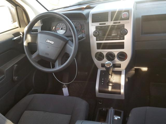 1J8FF47WX8D785053 - 2008 JEEP COMPASS SP 银色 照片 9