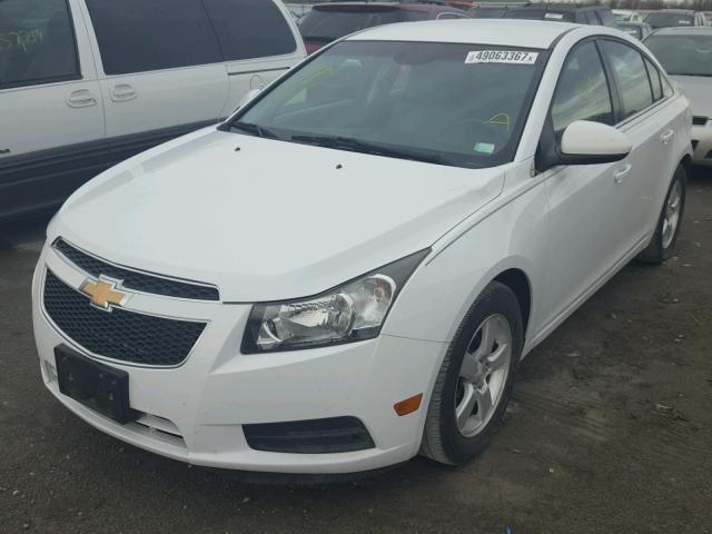 1G1PE5SC3C7135904 - 2012 CHEVROLET CRUZE LT WHITE photo 2