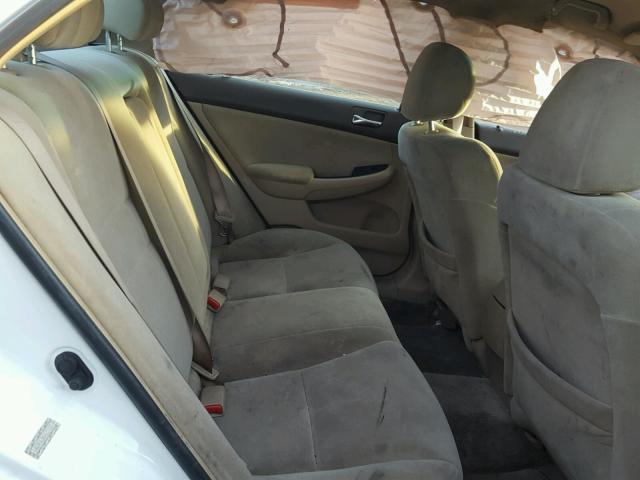 1HGCM563X6A133983 - 2006 HONDA ACCORD SE WHITE photo 6