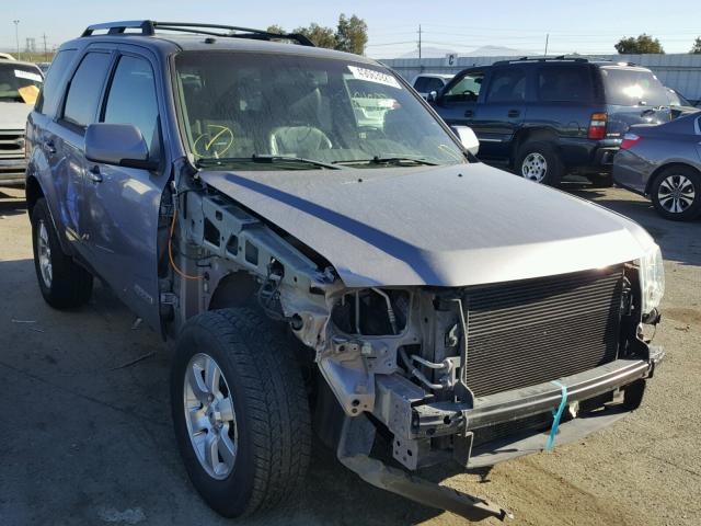 1FMCU04158KA66947 - 2008 FORD ESCAPE LIM SILVER photo 1