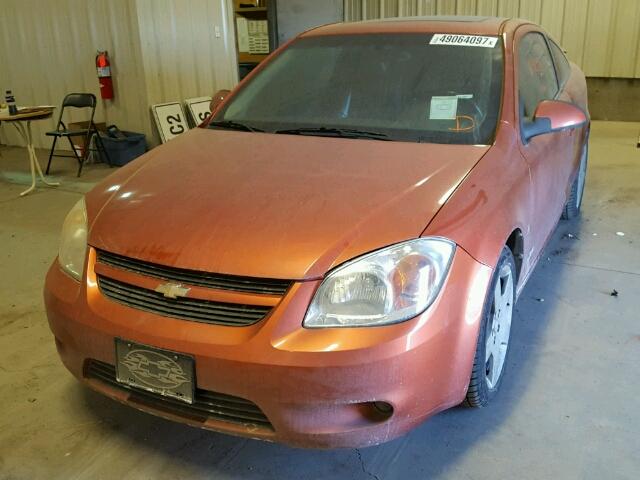 1G1AM18B267721689 - 2006 CHEVROLET COBALT SS ORANGE photo 2