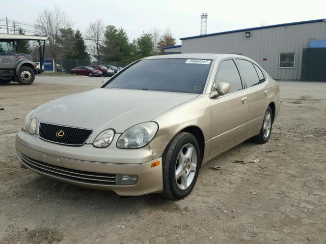 JT8BH68X4X0018385 - 1999 LEXUS GS 400 GOLD photo 2