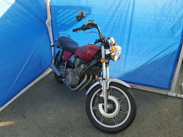 1J7370214 - 1979 YAMAHA 250 RED photo 1