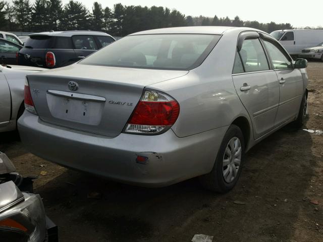 4T1BE30K95U094243 - 2005 TOYOTA CAMRY LE SILVER photo 4