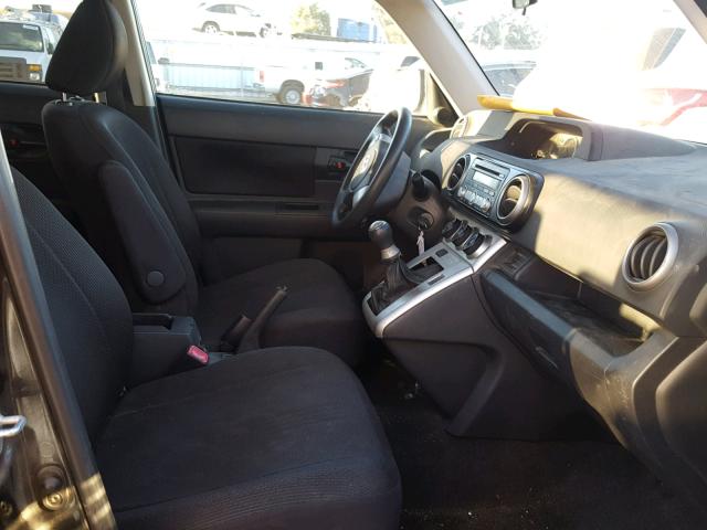 JTLKE50E881029985 - 2008 TOYOTA SCION XB შავი ფოტო 5