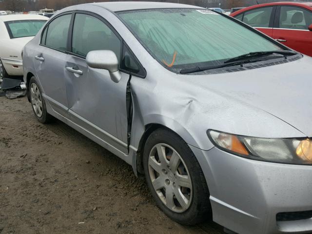 19XFA1F58AE012180 - 2010 HONDA CIVIC LX SILVER photo 9