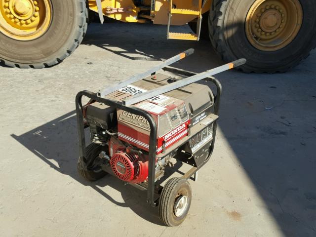 FA22753 - 2008 HONDA GENERATOR RED photo 4