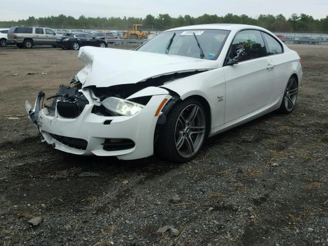 WBAKG1C56DJ217616 - 2013 BMW 335 I SULE WHITE photo 2