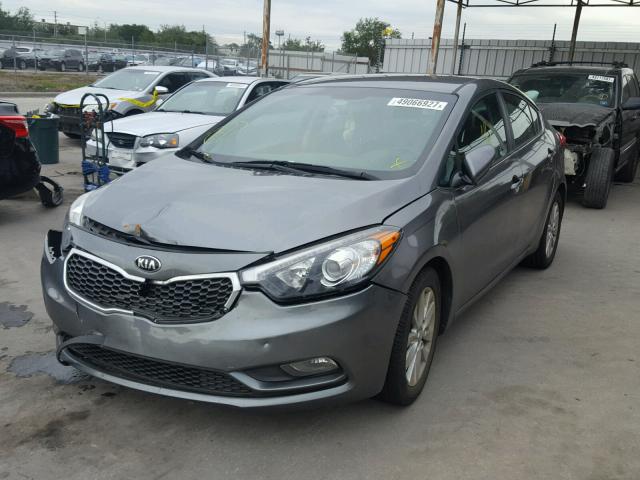 KNAFX4A83F5392983 - 2015 KIA FORTE EX SILVER photo 2