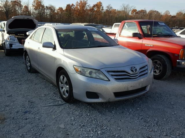 4T1BF3EK2BU719969 - 2011 TOYOTA CAMRY BASE SILVER photo 1