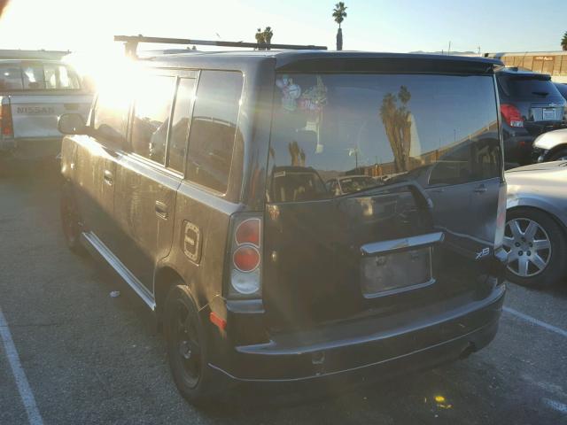 JTLKT324140143566 - 2004 TOYOTA SCION XB შავი ფოტო 3