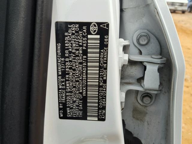 VNKKTUD38HA079779 - 2017 TOYOTA YARIS L WHITE photo 10