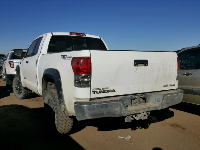 5TFBV54148X076026 - 2008 TOYOTA TUNDRA DOU WHITE photo 3