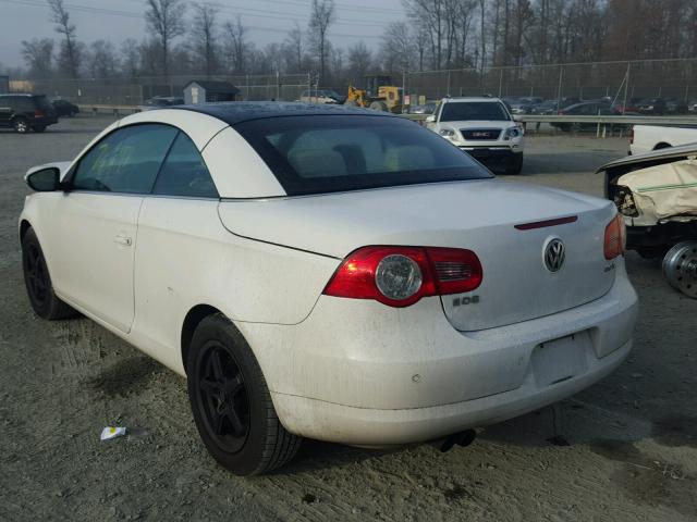 WVWFA71F99V014661 - 2009 VOLKSWAGEN EOS LUX WHITE photo 3