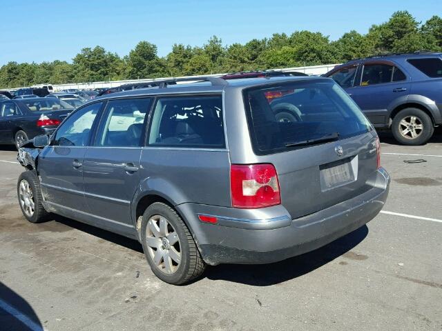 WVWYH63B42E400631 - 2002 VOLKSWAGEN PASSAT GLX 银色 照片 3