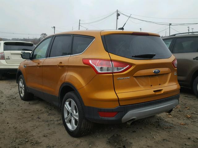 1FMCU9GX8GUC84145 - 2016 FORD ESCAPE SE ORANGE photo 3