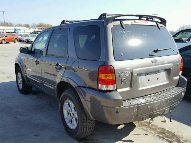 1FMYU041X5KB49825 - 2005 FORD ESCAPE XLT GRAY photo 3