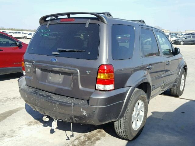 1FMYU041X5KB49825 - 2005 FORD ESCAPE XLT GRAY photo 4