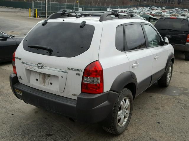 KM8JN72D47U642105 - 2007 HYUNDAI TUCSON SE WHITE photo 4