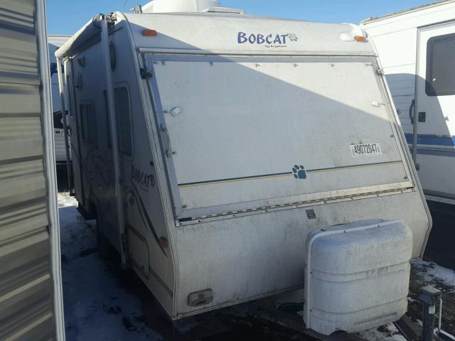 4YDT17014Y8026879 - 2000 KEYSTONE BOBCAT WHITE photo 1