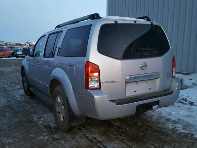 5N1AR18W97C624053 - 2007 NISSAN PATHFINDER SILVER photo 3