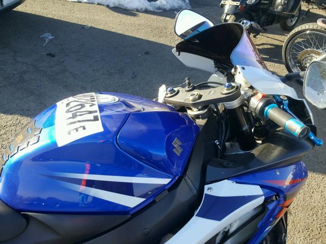 JS1GR7KA772112466 - 2007 SUZUKI GSX-R750 BLUE photo 5