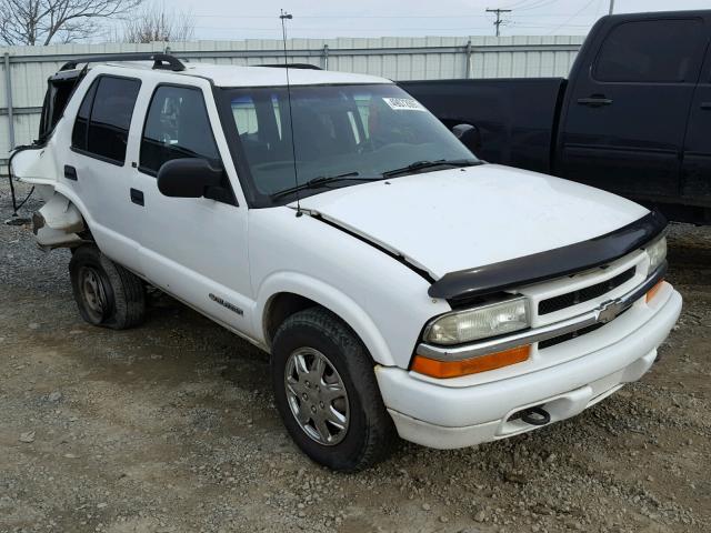 1GNDT13X03K161584 - 2003 CHEVROLET BLAZER WHITE photo 1