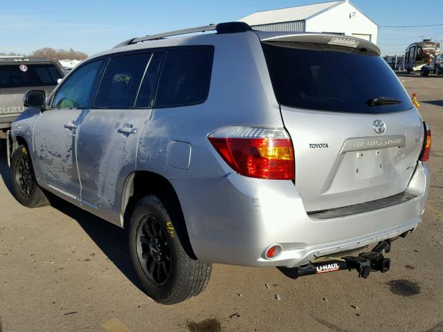 JTEES41AX82044694 - 2008 TOYOTA HIGHLANDER SILVER photo 3