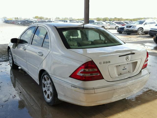 WDBRF54H96A838192 - 2006 MERCEDES-BENZ C GENERATI WHITE photo 3