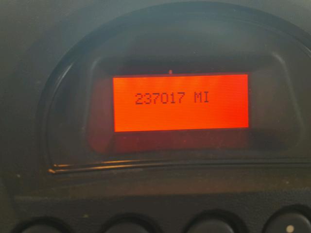 2G2WS522X41175287 - 2004 PONTIAC GRAND PRIX SILVER photo 8