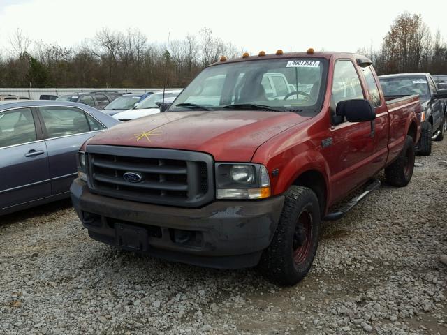 1FTNX20L52EB00737 - 2002 FORD F250 SUPER RED photo 2