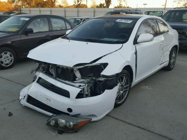 JTKDE167X80263355 - 2008 TOYOTA SCION TC WHITE photo 2