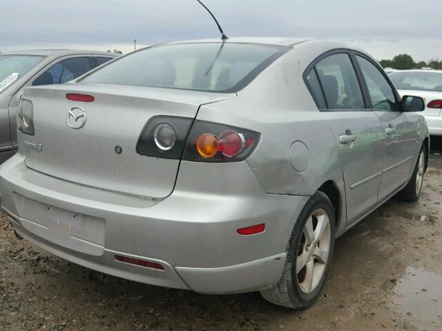 JM1BK123741159937 - 2004 MAZDA 3 S GRAY photo 4