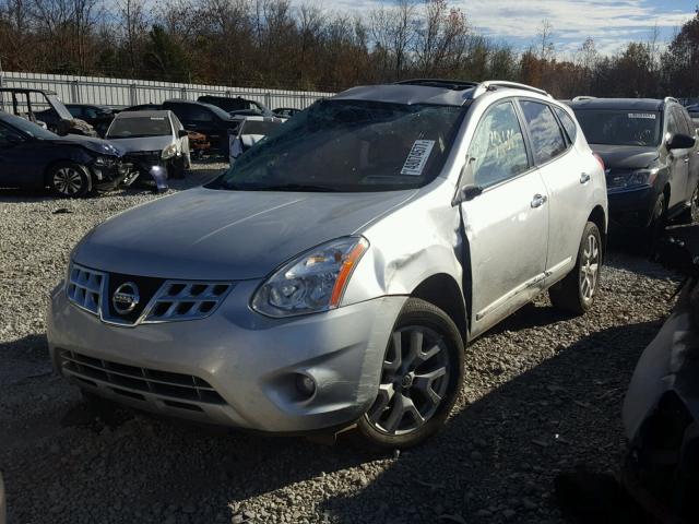 JN8AS5MV9BW686402 - 2011 NISSAN ROGUE S SILVER photo 2