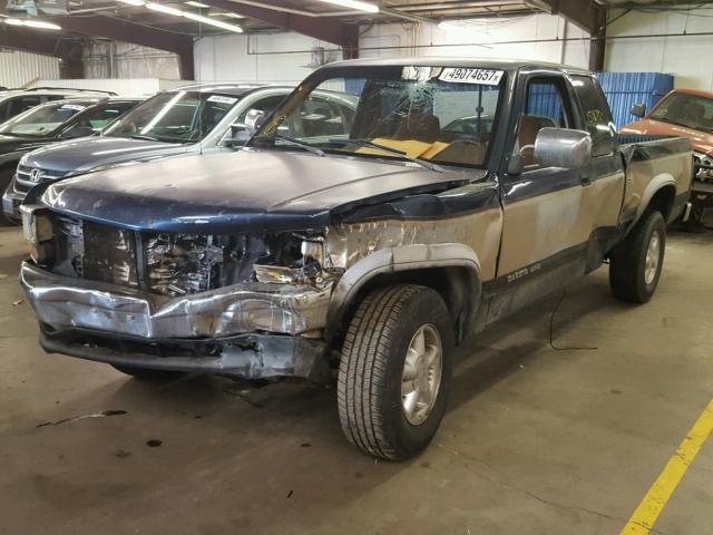 1B7GG23Y5PS276731 - 1993 DODGE DAKOTA BLUE photo 2