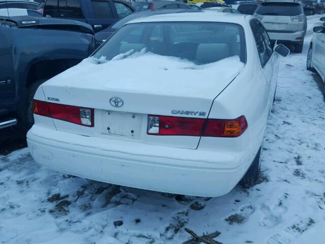 4T1BG22K51U859606 - 2001 TOYOTA CAMRY CE WHITE photo 4