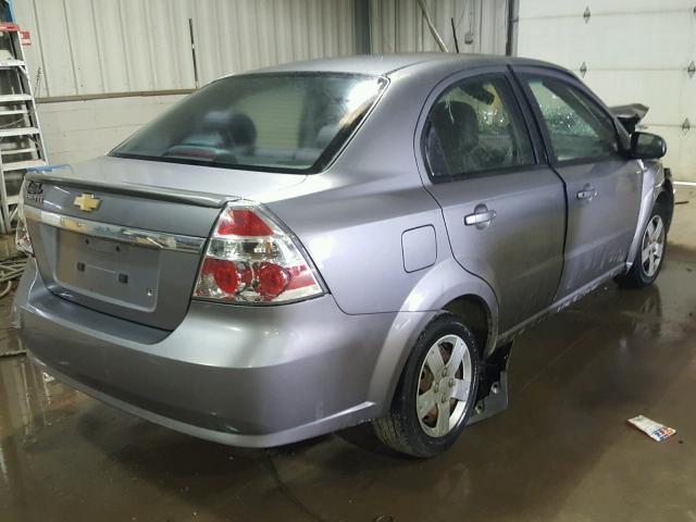KL1TD5DE0AB118499 - 2010 CHEVROLET AVEO LS CHARCOAL photo 4