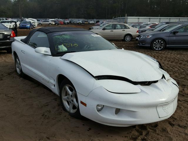 2G2FS32K112126067 - 2001 PONTIAC FIREBIRD WHITE photo 1