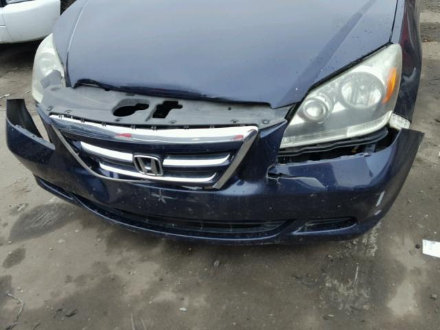 5FNRL38715B126944 - 2005 HONDA ODYSSEY EX BLUE photo 9