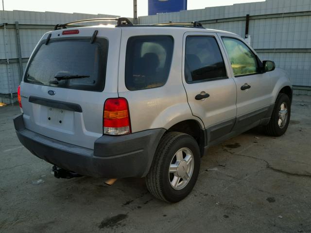 1FMYU02103KD76392 - 2003 FORD ESCAPE XLS SILVER photo 4