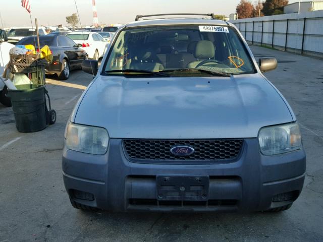 1FMYU02103KD76392 - 2003 FORD ESCAPE XLS SILVER photo 9