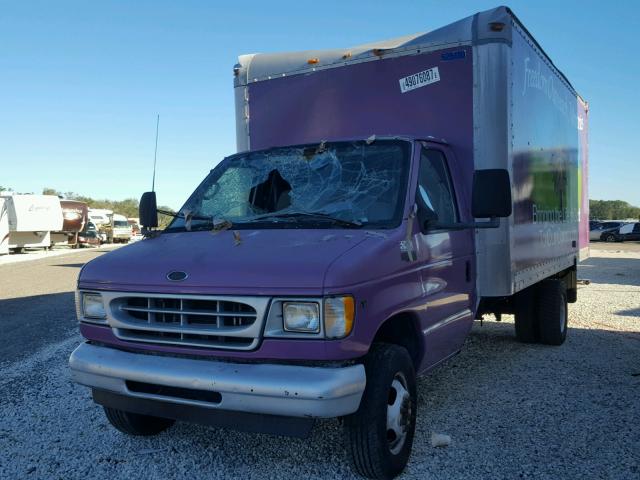 1FDWE35L62HA96300 - 2002 FORD ECONOLINE PURPLE photo 2