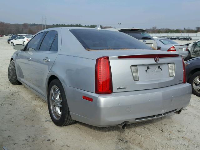 1G6DZ67A690174597 - 2009 CADILLAC STS SILVER photo 3